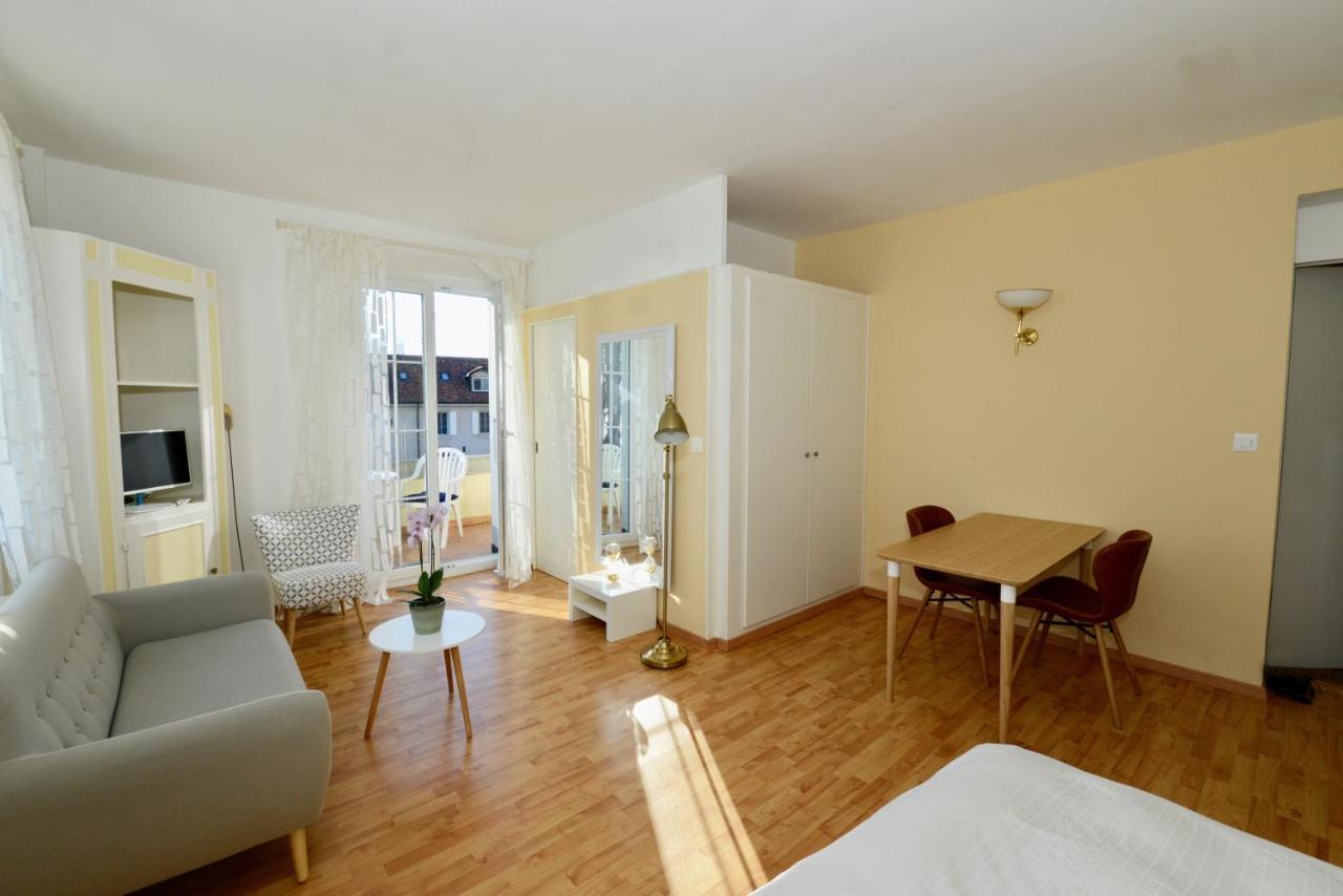 Ferienwohnung Le Debarcadere Saint-Sulpice VD Exterior foto